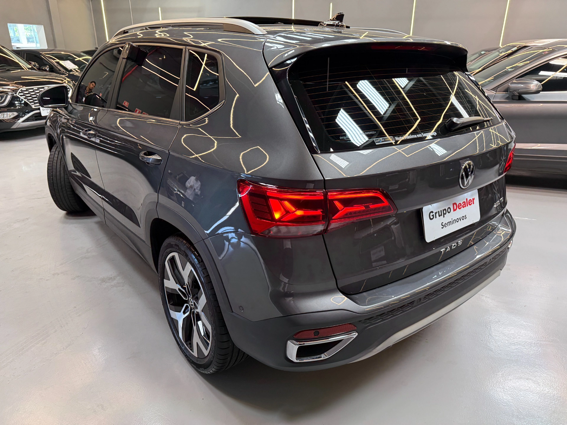 volkswagen TAOS 1.4 250 TSI TOTAL FLEX HIGHLINE AUTOMÁTICO 20249