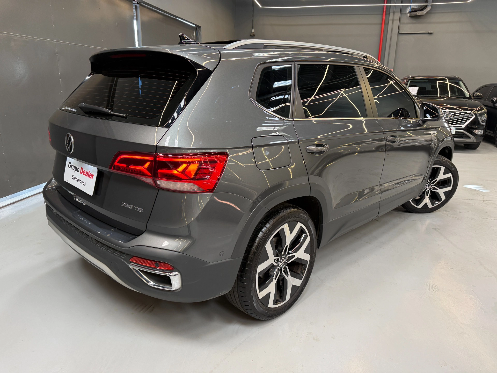 volkswagen TAOS 1.4 250 TSI TOTAL FLEX HIGHLINE AUTOMÁTICO 20245