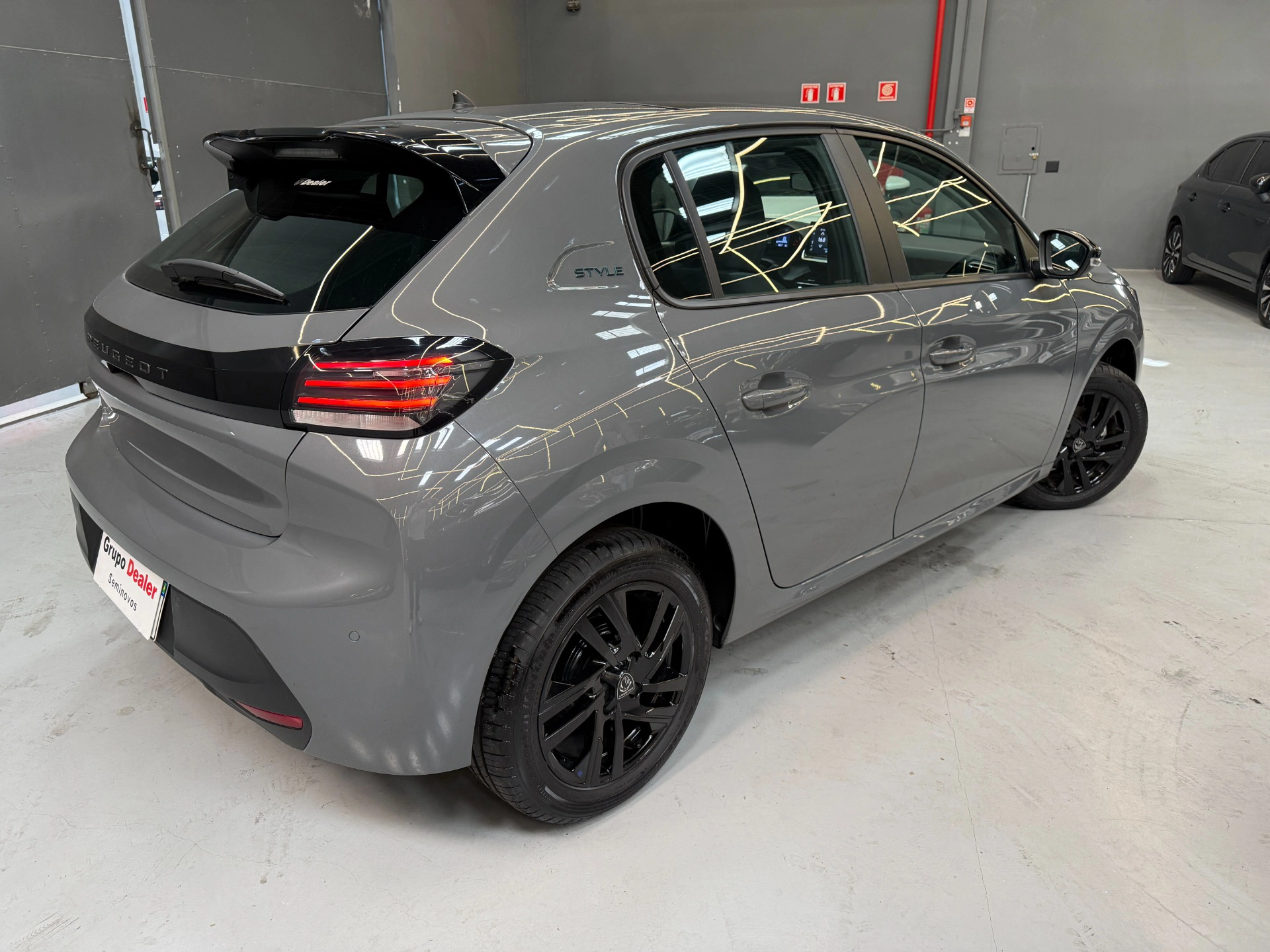 peugeot 208 1.0 FIREFLY FLEX STYLE MANUAL 20259