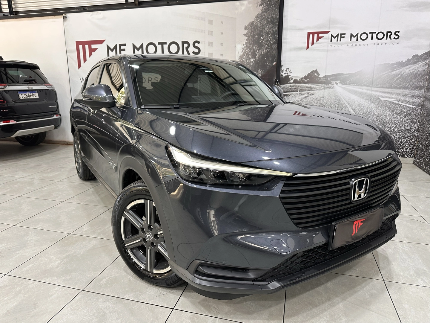 HR-V