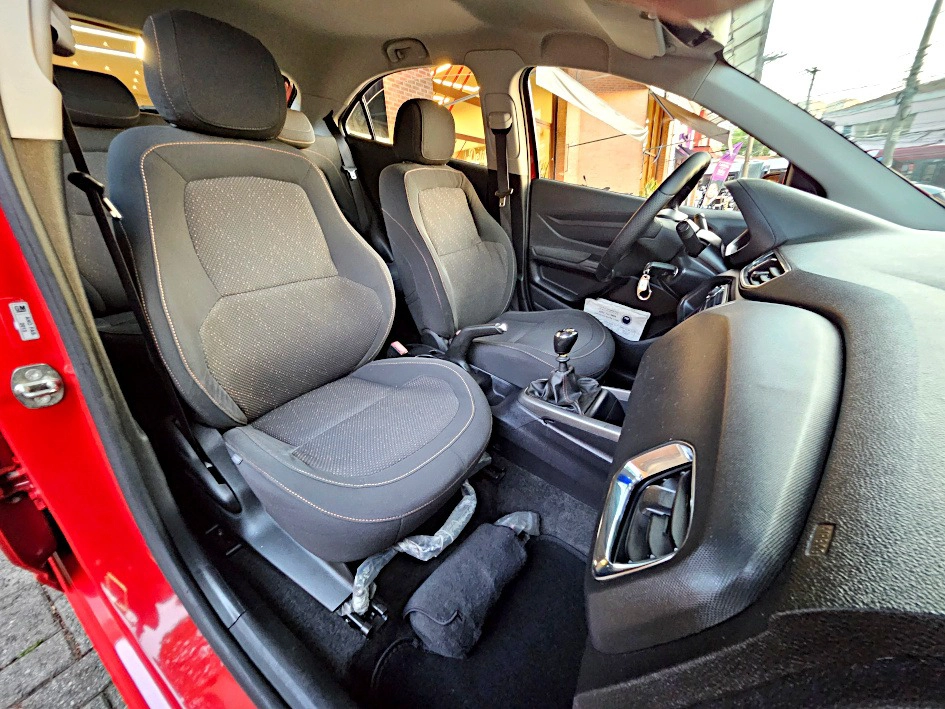 chevrolet ONIX 1.0 MPFI LT 8V FLEX 4P MANUAL 20136