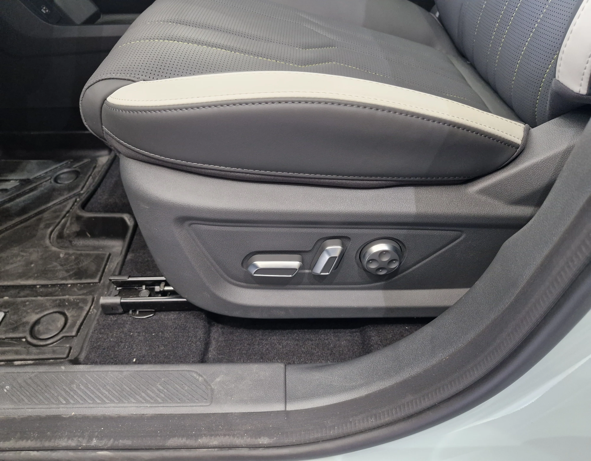 jetour S06 1.5 TGDI PHEV PREMIUM DHT 20279