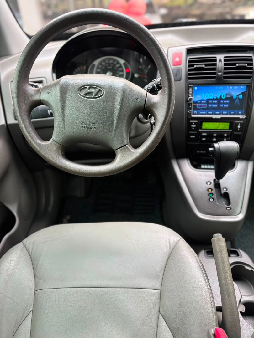 Hyundai Tucson 2.0 Mpfi Gls 16V 143cv 2wd Flex 4P Automático - foto 10