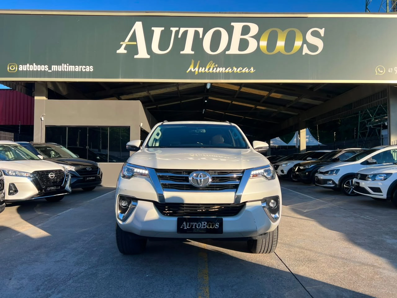 Toyota SW4 2.8 Srx 4X4 7 Lugares 16V Turbo Intercooler Diesel 4P Automático - foto 3