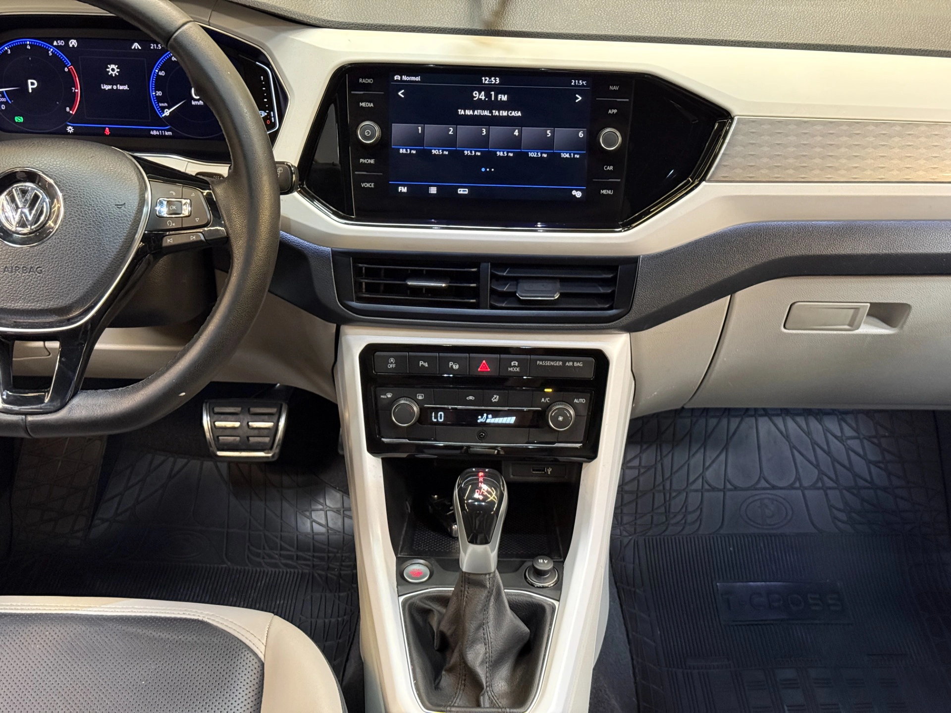 volkswagen T-CROSS 1.4 250 TSI TOTAL FLEX HIGHLINE AUTOMÁTICO 202016