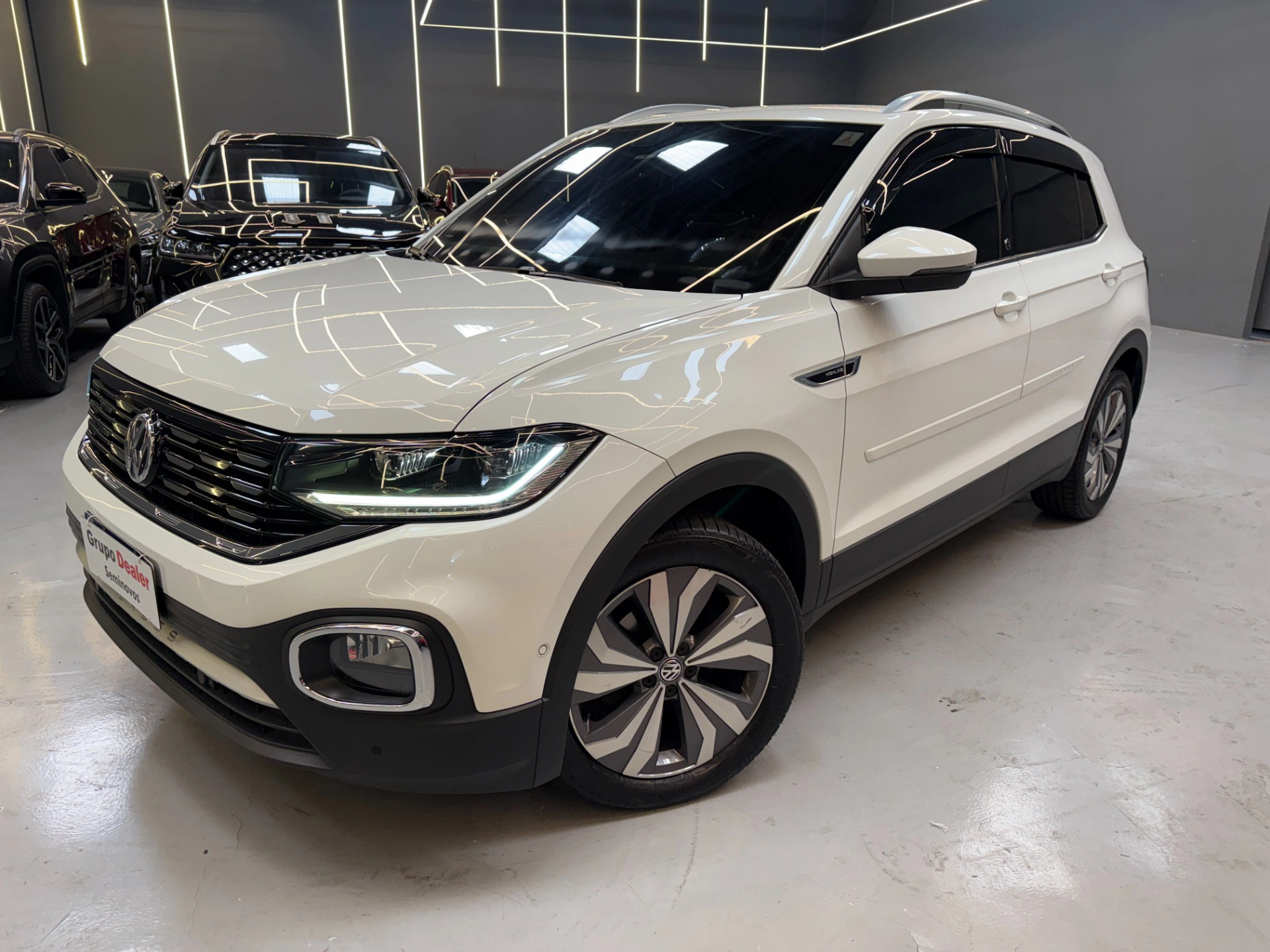 volkswagen T-CROSS 1.4 250 TSI TOTAL FLEX HIGHLINE AUTOMÁTICO 20200