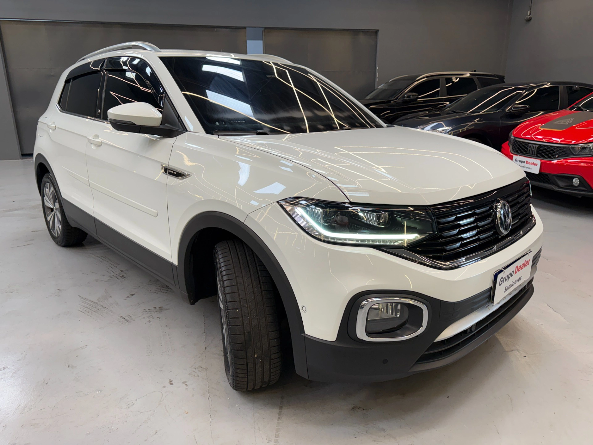 volkswagen T-CROSS 1.4 250 TSI TOTAL FLEX HIGHLINE AUTOMÁTICO 20204
