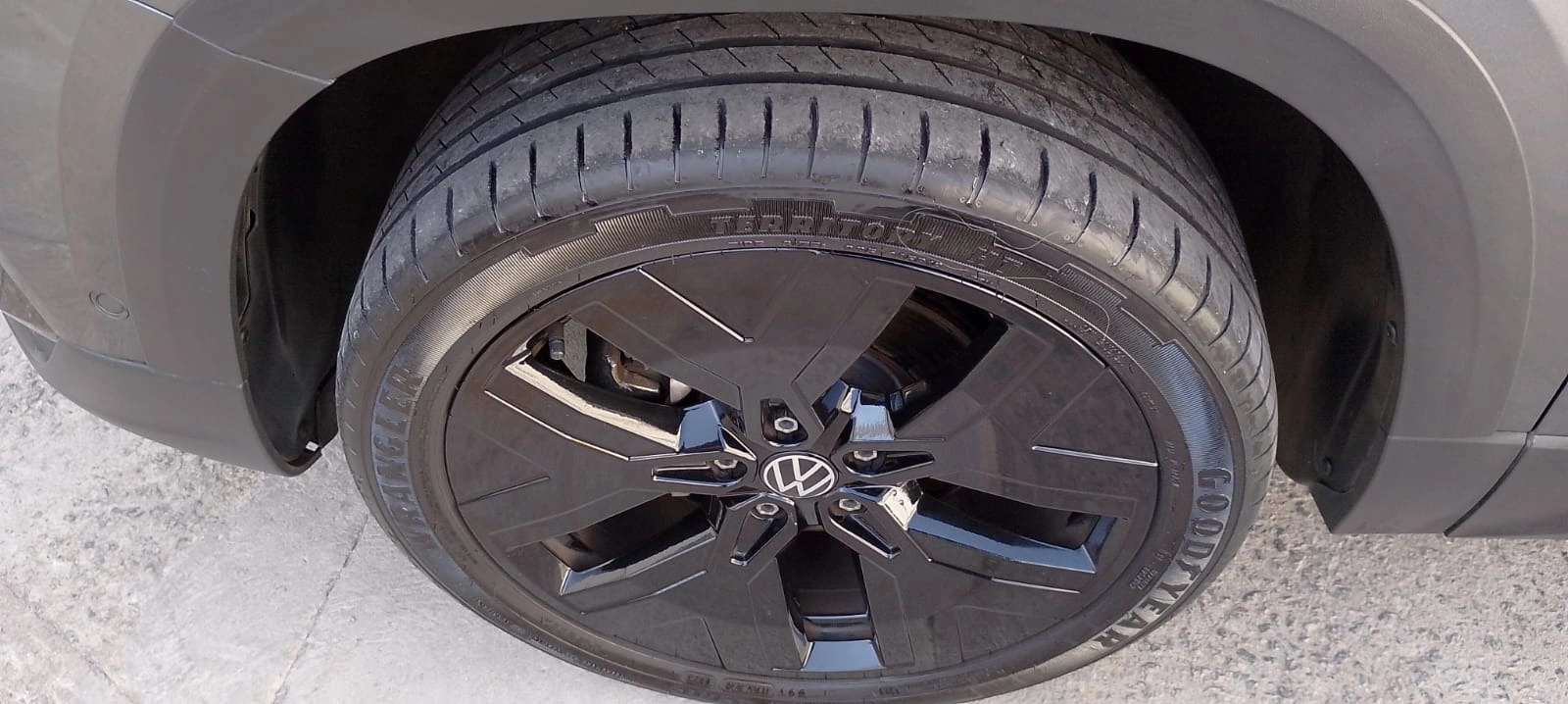 volkswagen TAOS 1.4 250 TSI TOTAL FLEX HIGHLINE AUTOMÁTICO 20236