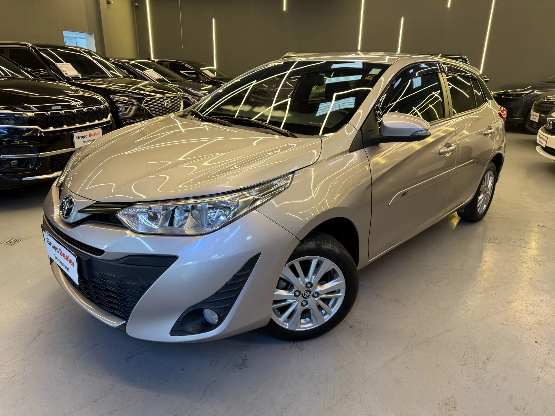 toyota YARIS 1.3 16V FLEX XL PLUS TECH MULTIDRIVE 20190