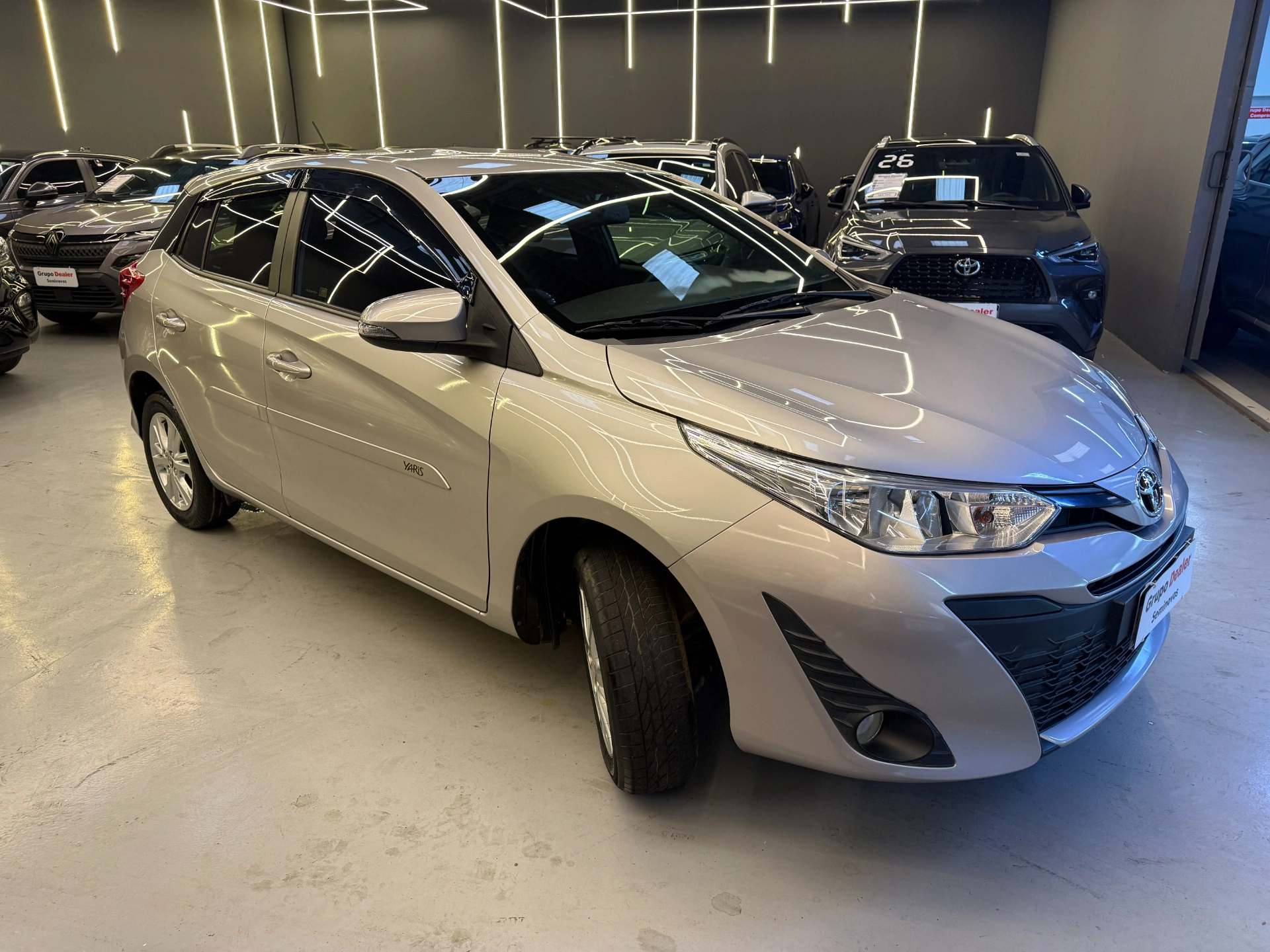 toyota YARIS 1.3 16V FLEX XL PLUS TECH MULTIDRIVE 20192