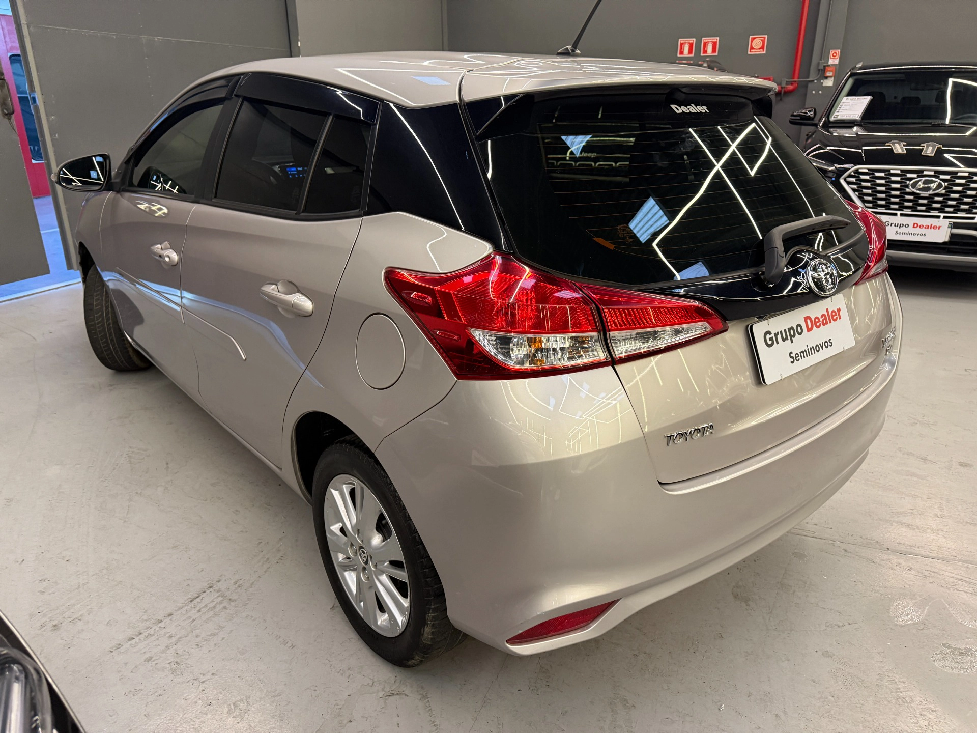toyota YARIS 1.3 16V FLEX XL PLUS TECH MULTIDRIVE 20197