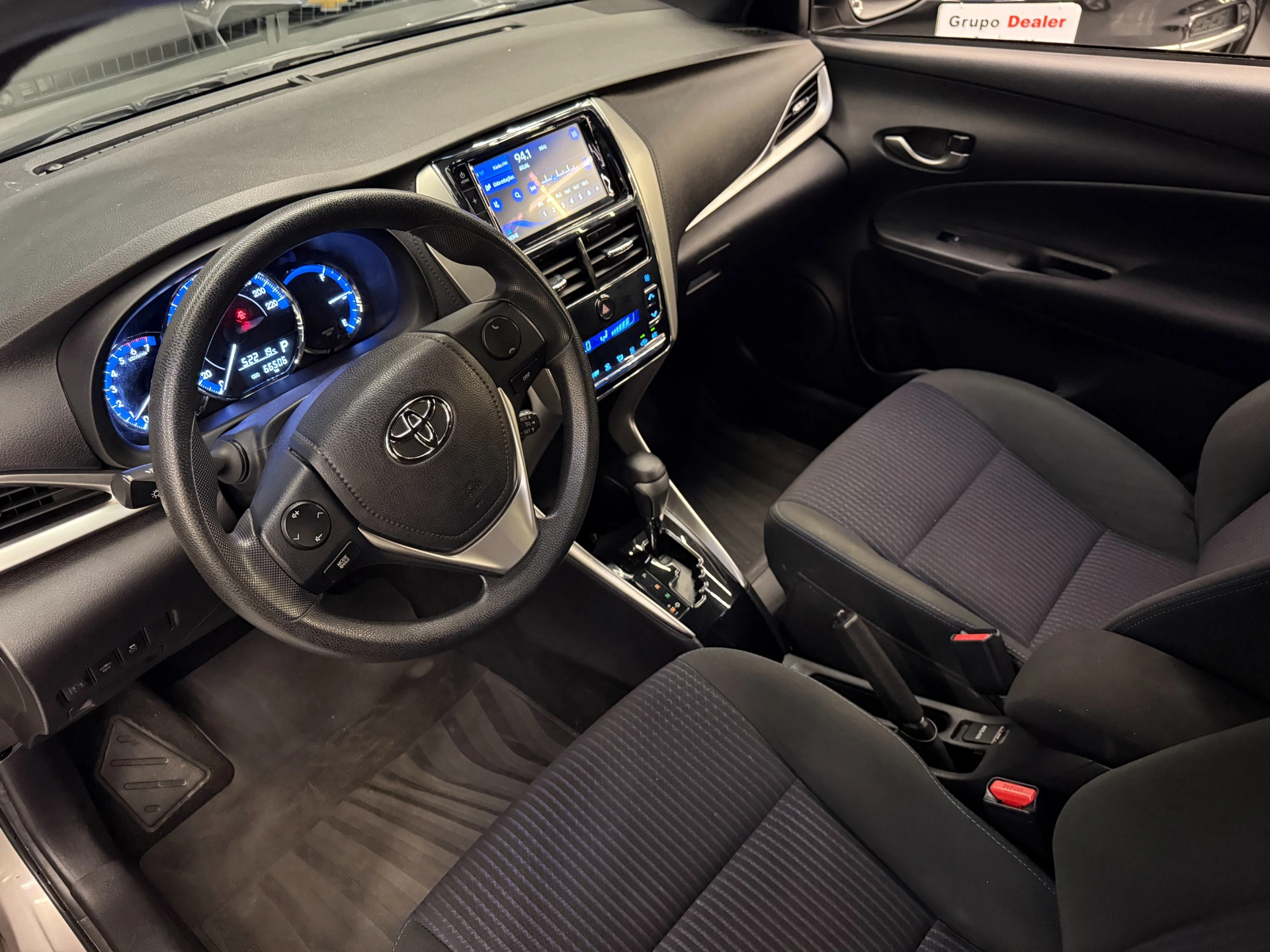 toyota YARIS 1.3 16V FLEX XL PLUS TECH MULTIDRIVE 201910