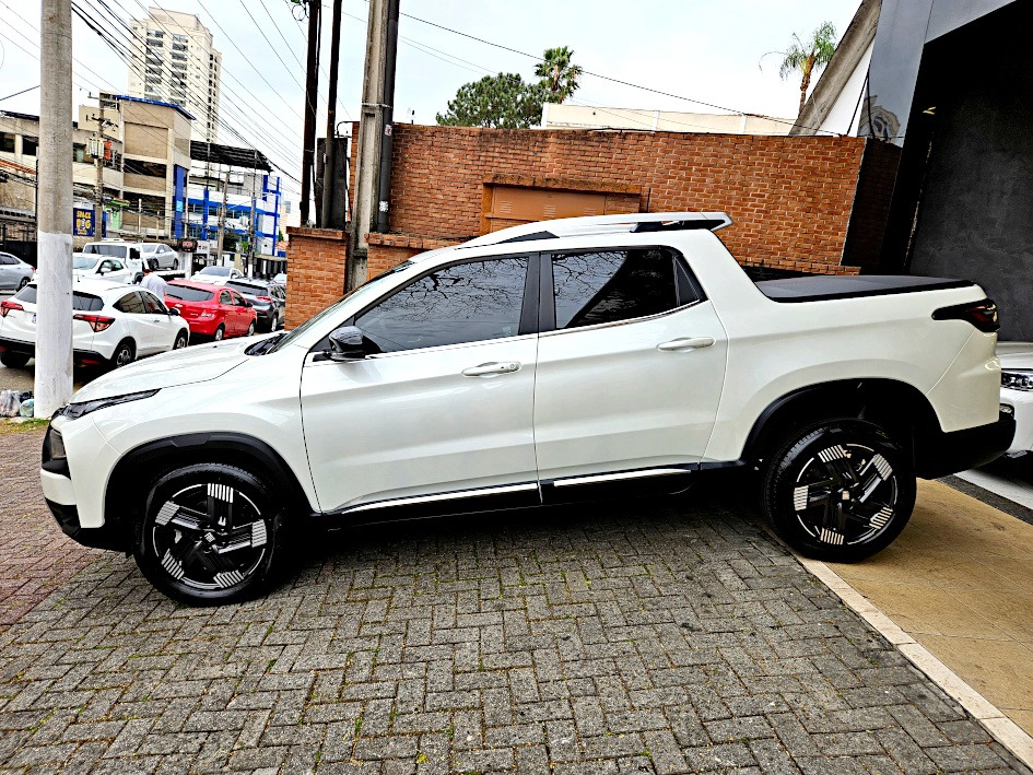 fiat TORO 1.3 TURBO 270 FLEX VOLCANO AT6 202616