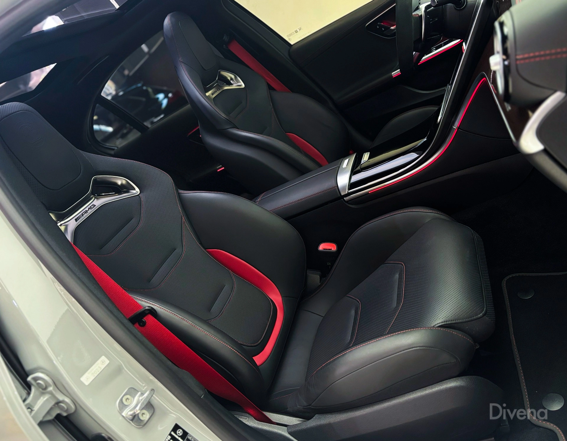 mercedes-benz C 63 AMG 2.0 TURBO PHEV S E PERFORMANCE F1 EDITION 4MATIC+ SPEEDSHIFT 202416