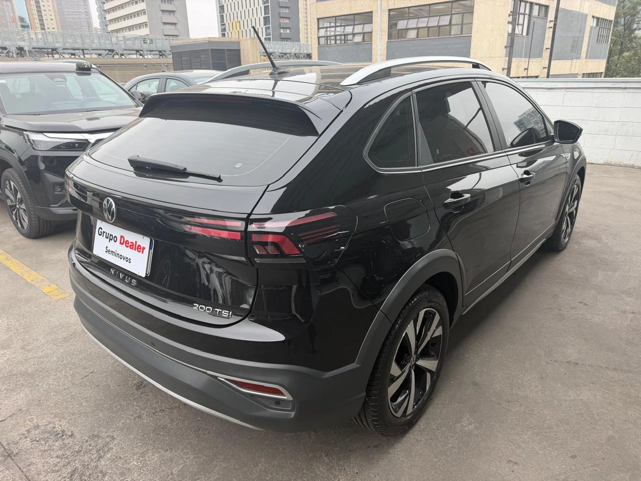 volkswagen NIVUS 1.0 200 TSI TOTAL FLEX HIGHLINE AUTOMÁTICO 20213