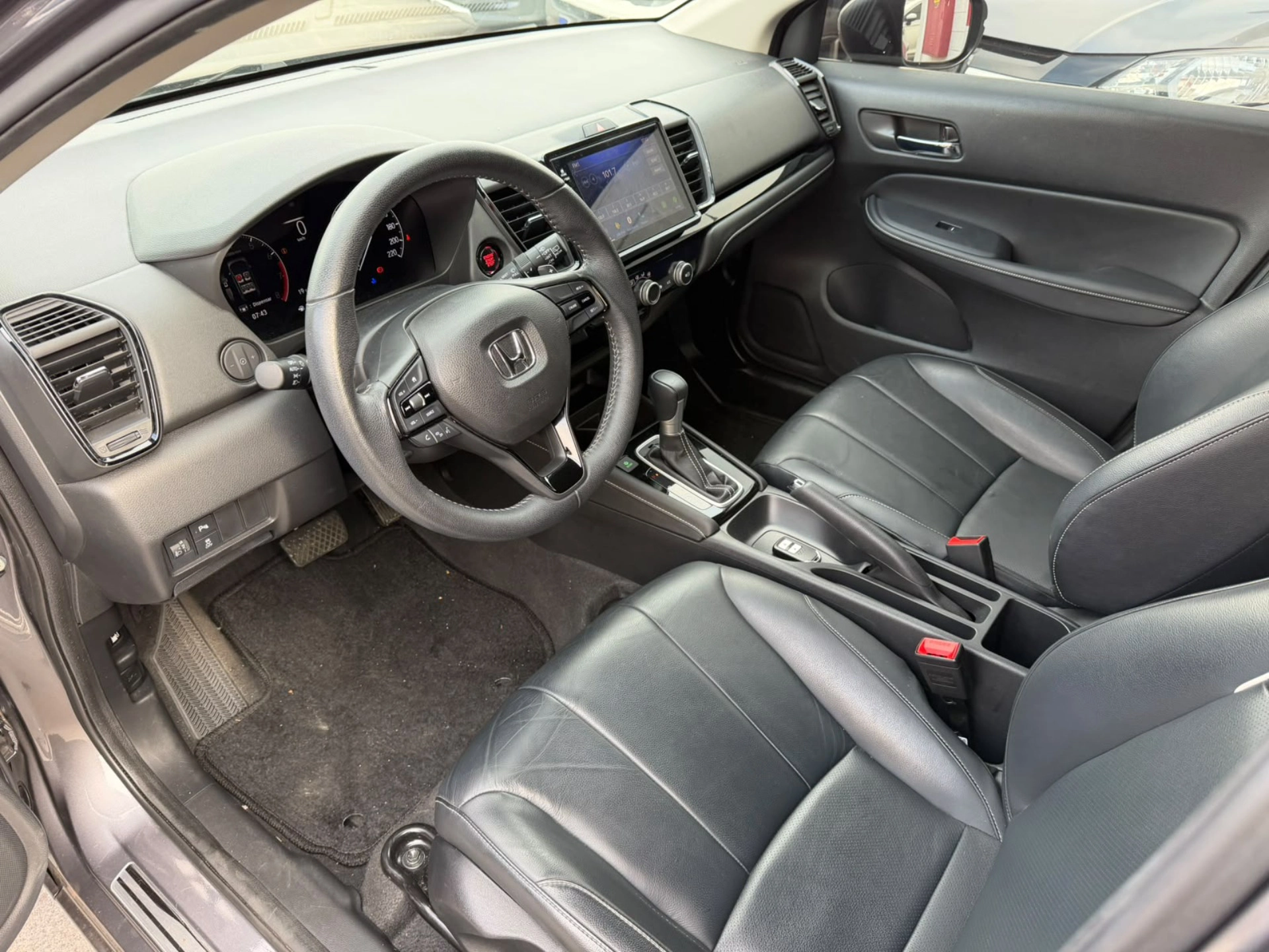 honda CITY 1.5 I-VTEC FLEX HATCH EXL CVT 20236
