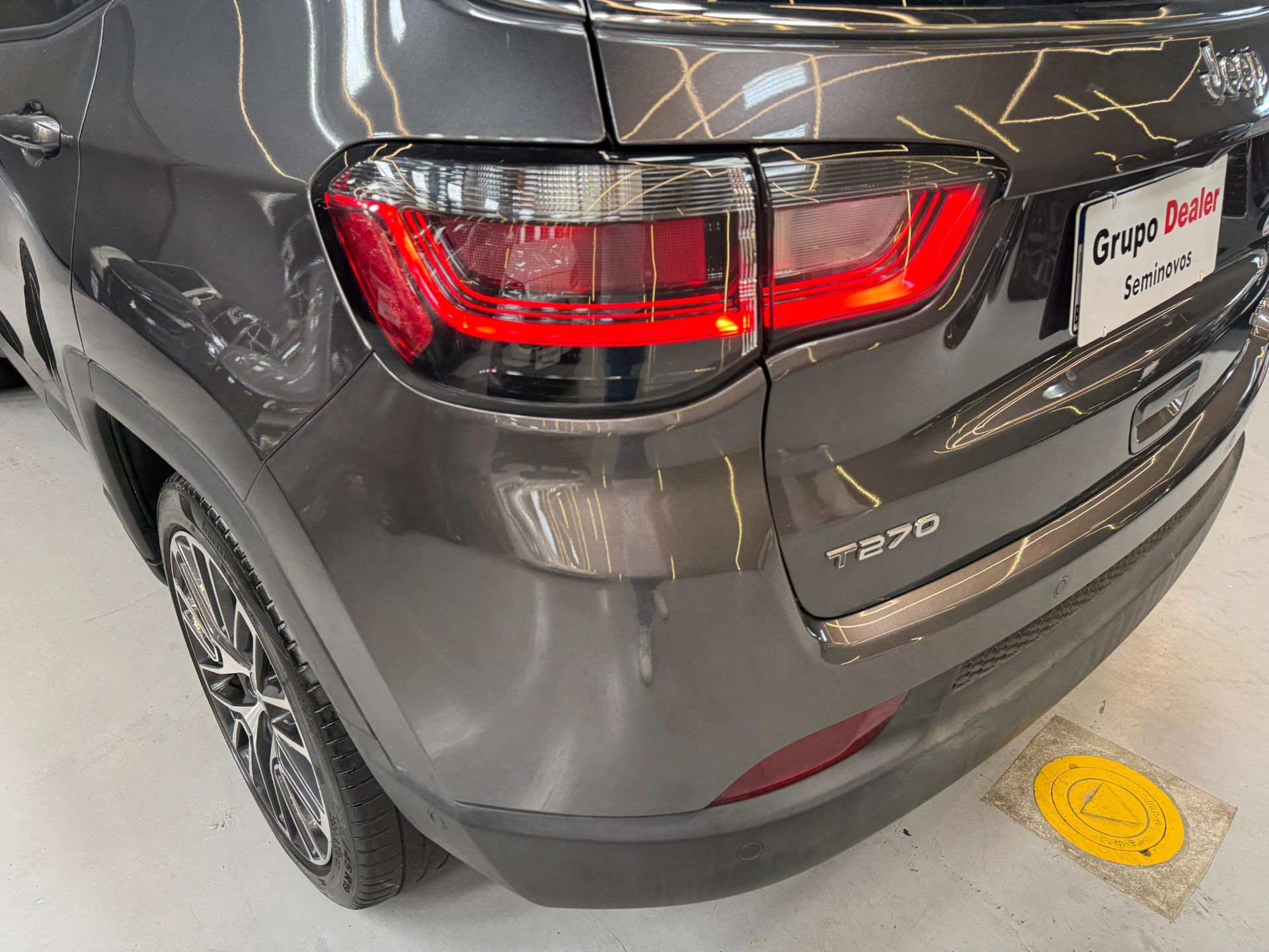 jeep COMPASS 1.3 T270 TURBO FLEX LIMITED AT6 20236