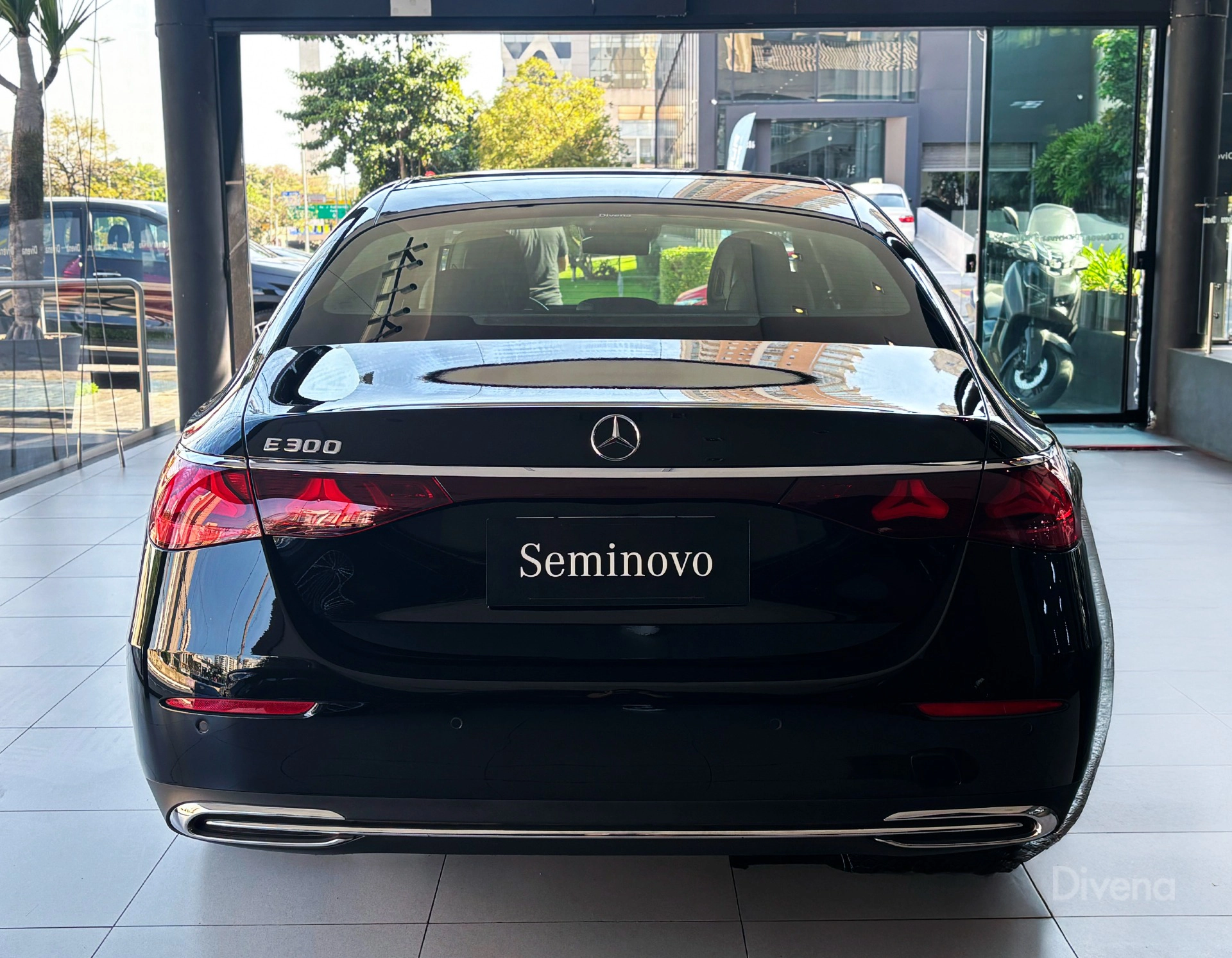 mercedes-benz E 300 2.0 MHEV EXCLUSIVE 9G-TRONIC 20255