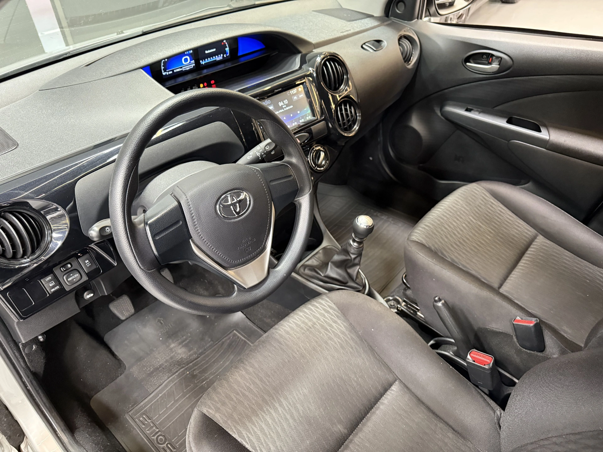 toyota ETIOS 1.3 X STANDARD 16V FLEX 4P MANUAL 201913