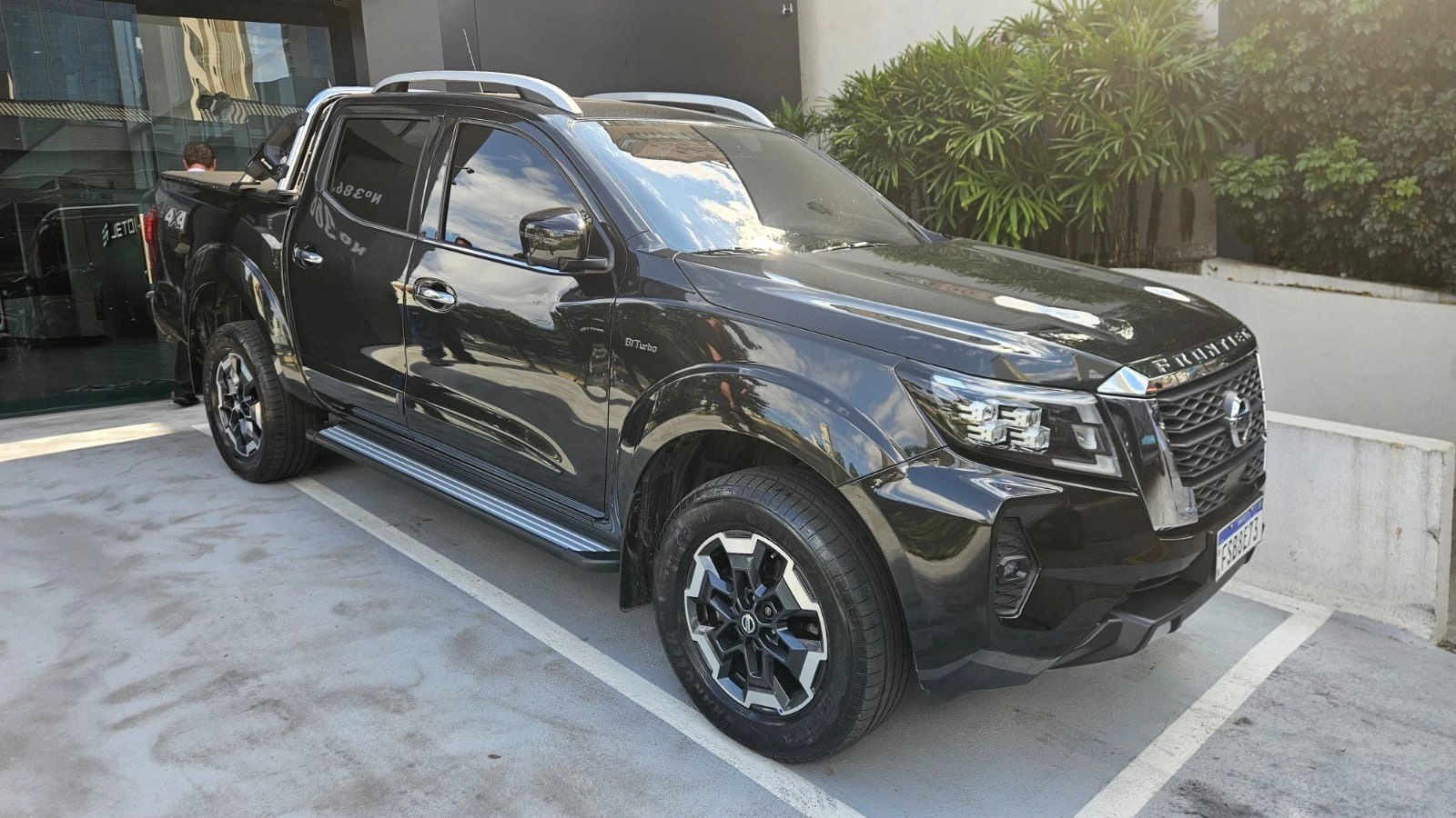 nissan FRONTIER 2.3 16V TURBO DIESEL PLATINUM CD 4X4 AUTOMÁTICO 2023