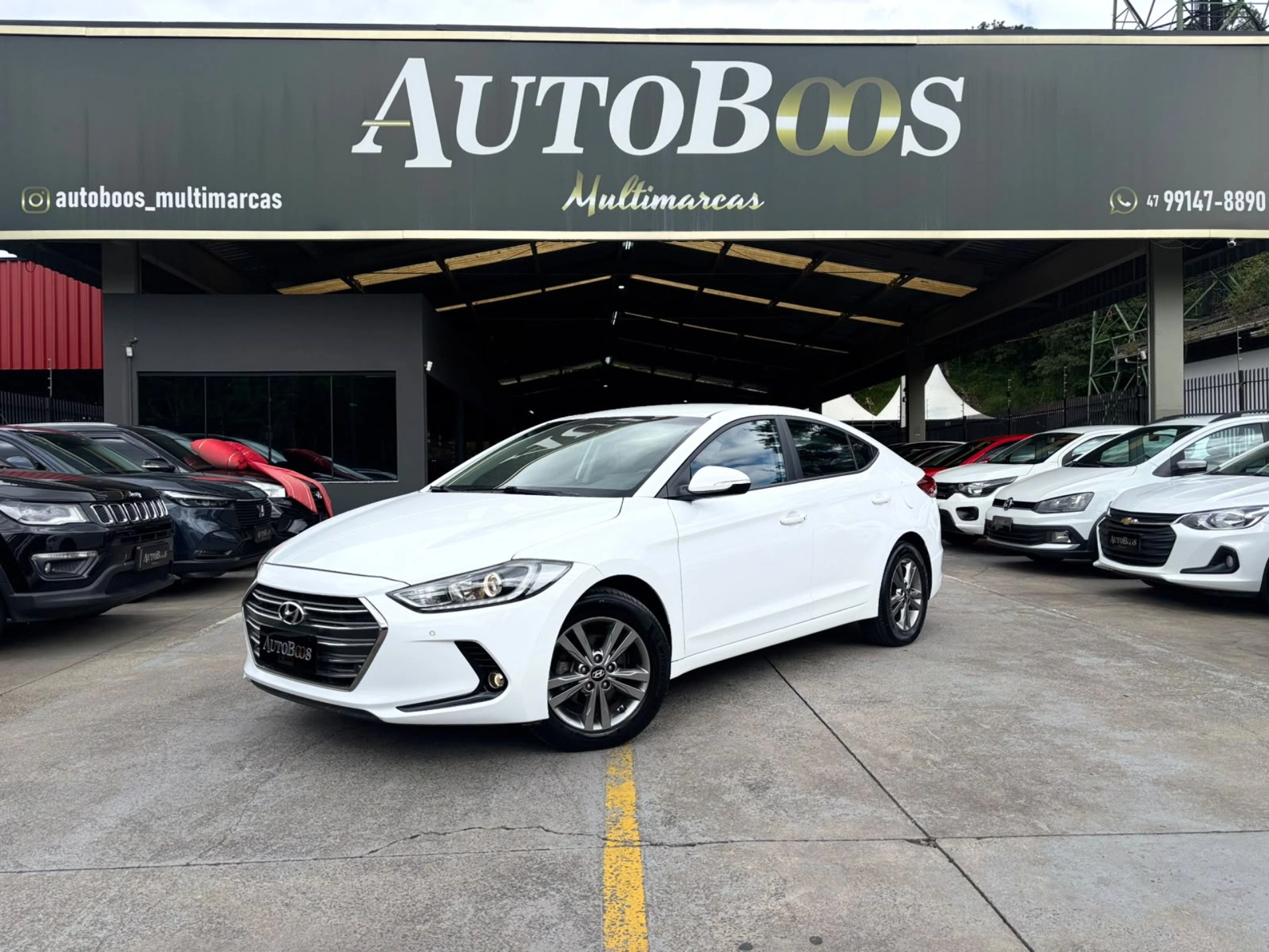 Hyundai ELANTRA 2017 à venda