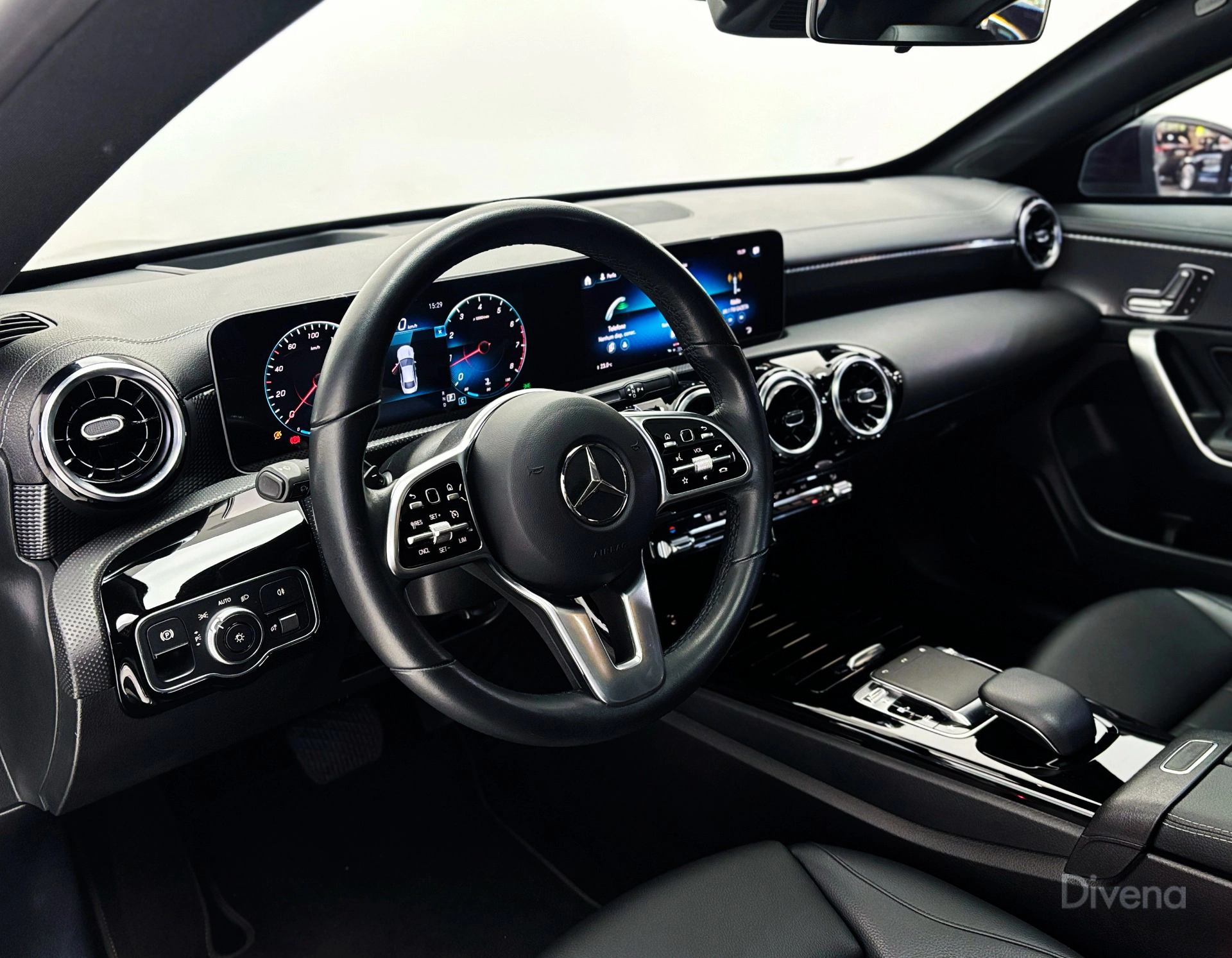 mercedes-benz CLA 250 2.0 CGI GASOLINA 7G-DCT 20206